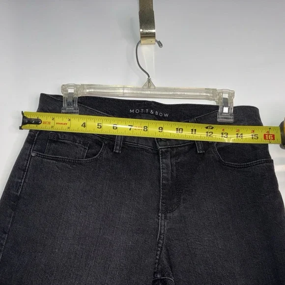 Mott & Bow Black Denim Jeans Women's Size W 26 L 28 Boyfriend Charcoal Stretch - Picture 5 of 9